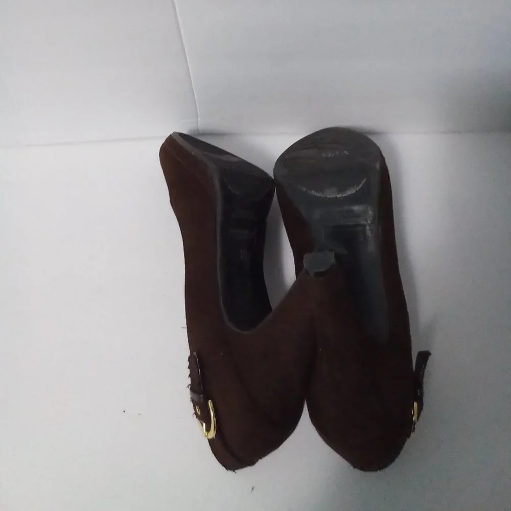 Christian Siriano‎ brown suede platforms 4”heel Size 10